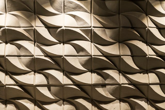 אריחים לקיר בסלון