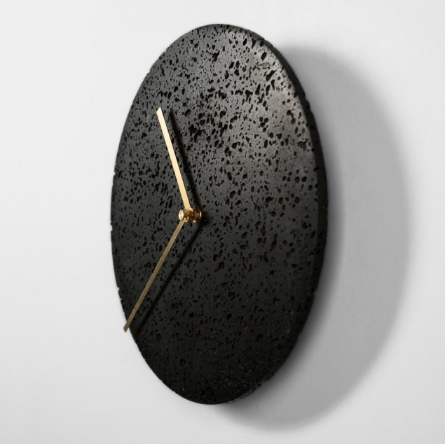 MOMENT Lava Stone