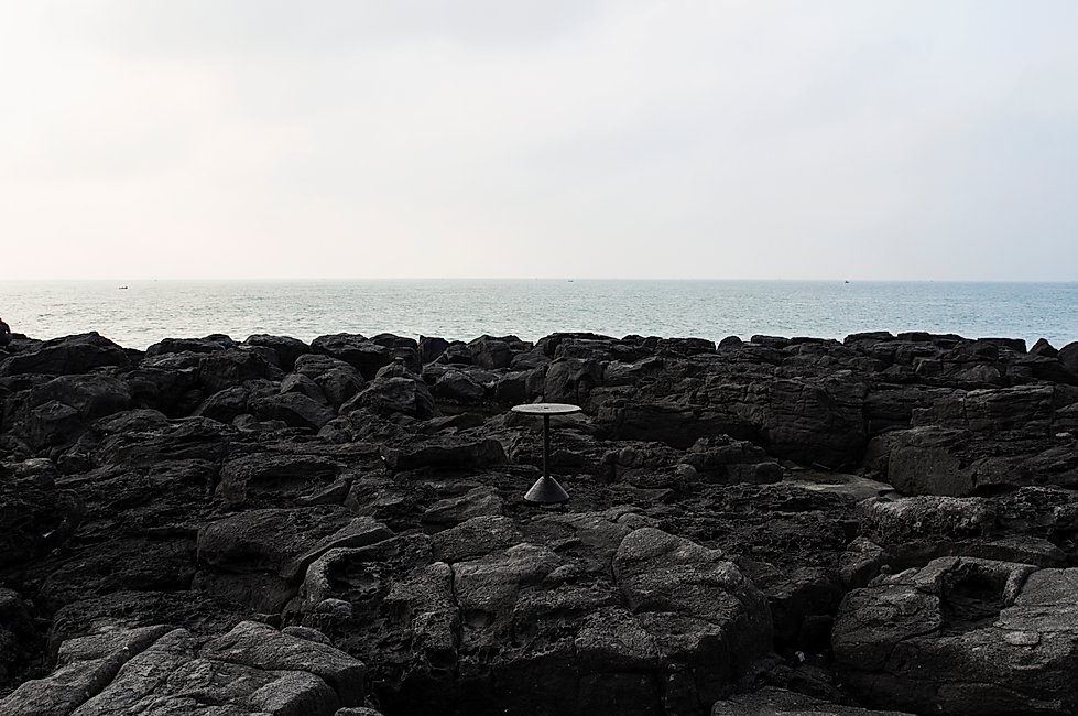  DING Lava Stone